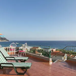 Casa Alto Santo Antonio , Ponta do Sol (Madeira) Portugal